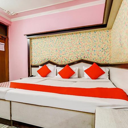 Hotel O Moon Palace Dx New Delhi Extérieur photo