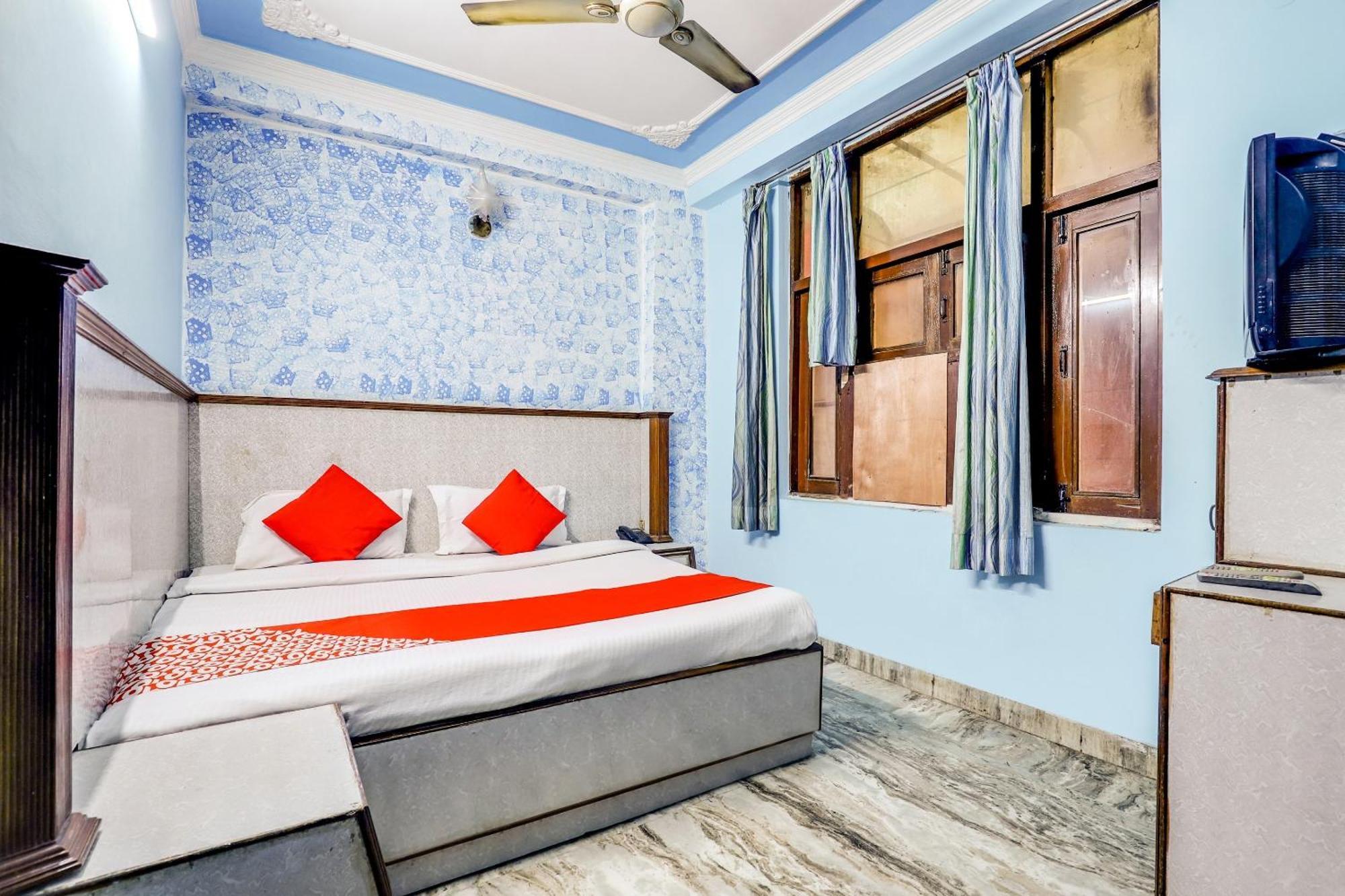 Hotel O Moon Palace Dx New Delhi Extérieur photo