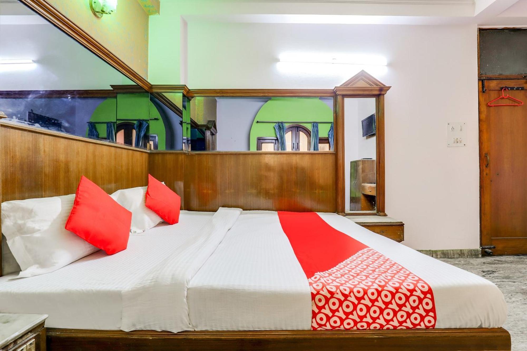 Hotel O Moon Palace Dx New Delhi Extérieur photo