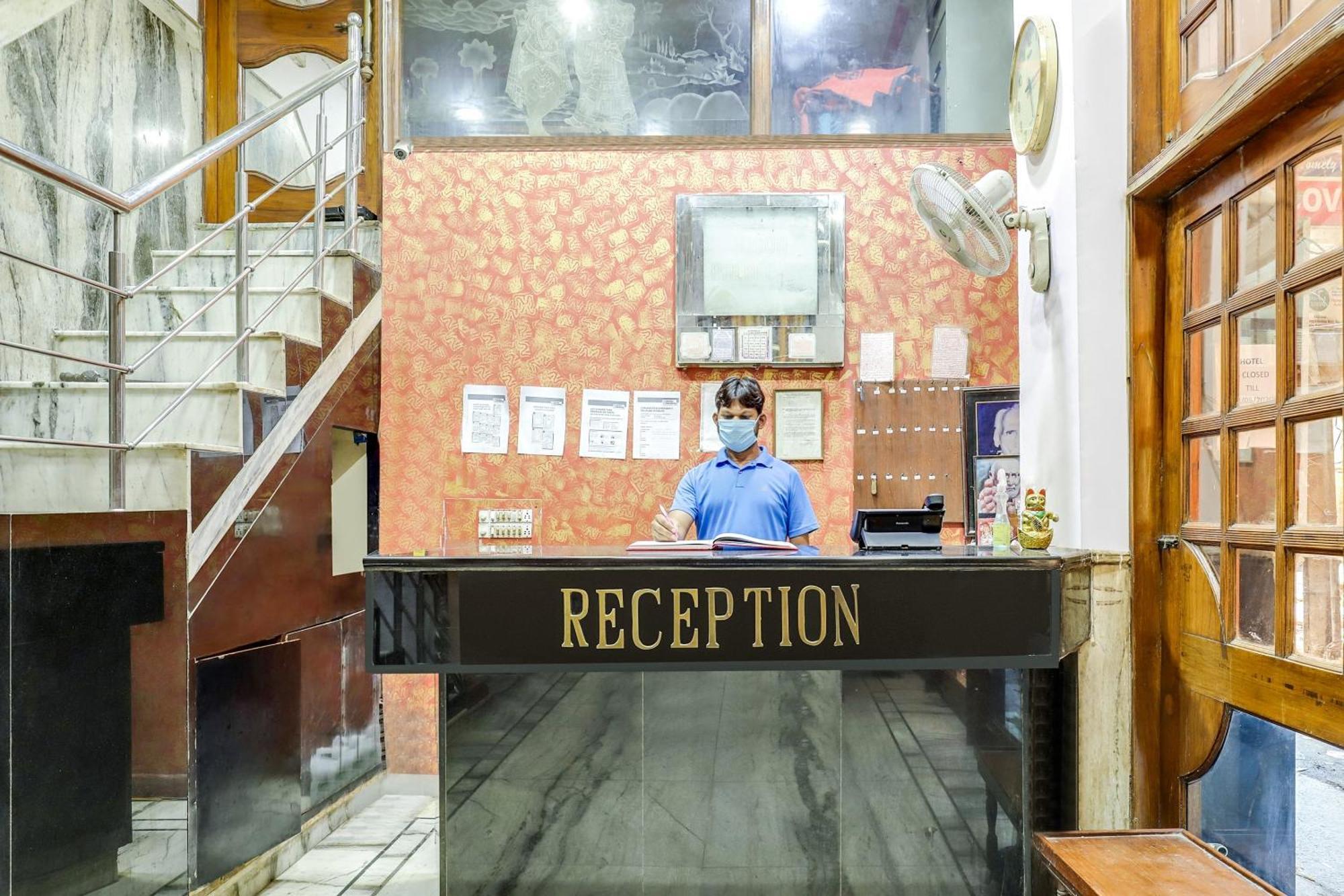Hotel O Moon Palace Dx New Delhi Extérieur photo